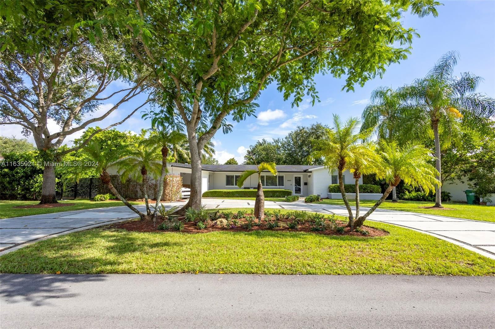 Real estate property located at 8465 107th St, Miami-Dade, CHASE-HESSEN ESTATES, Miami, FL