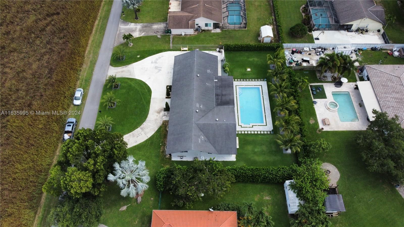 Real estate property located at 29320 193rd Ave, Miami-Dade, BISCADO ESTS SEC 1, Homestead, FL