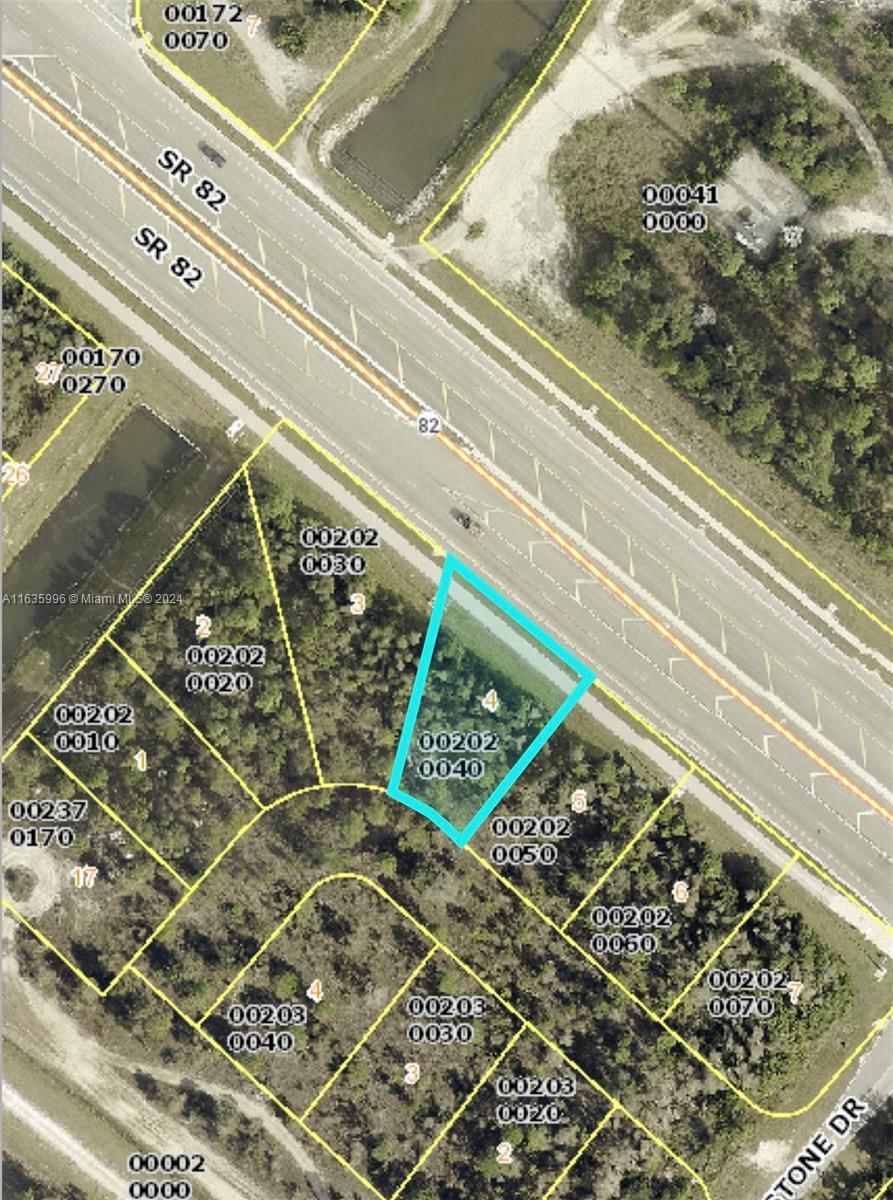 Real estate property located at 806 Fabian Cir, Lee, Lee County Unincorporated, Fort Myers, FL