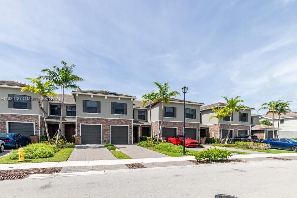 Real estate property located at 170 5th Ct, Broward, VILLAGE PARK AT DEERFIELD, Deerfield Beach, FL