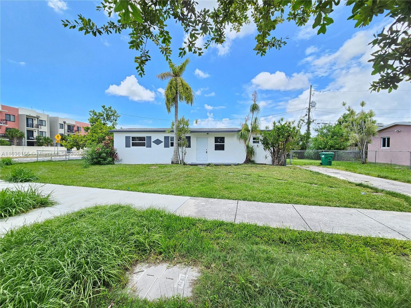 Real estate property located at 10700 Old Cutler Rd, Miami-Dade, LINCOLN ESTATES 1ST ADDN, Miami, FL