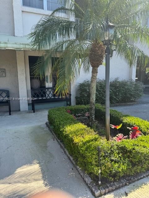 Real estate property located at 505 Spencer Dr #305, Palm Beach, SPENCER PLACE CONDO, West Palm Beach, FL