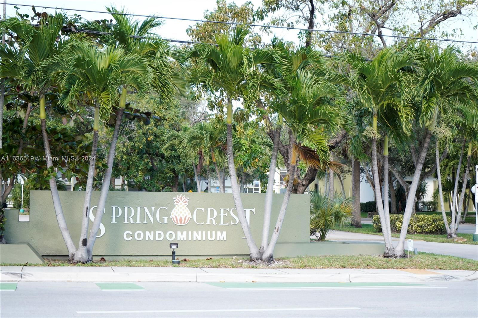 Real estate property located at 4215 University Dr #301, Broward, SPRINGCREST CONDO, Sunrise, FL