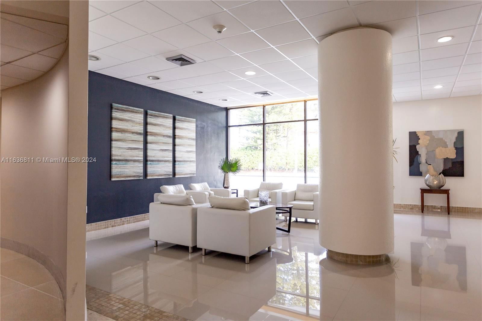 Real estate property located at 20100 Country Club Dr #5, Miami-dade, Bonavida Condo, Aventura, FL