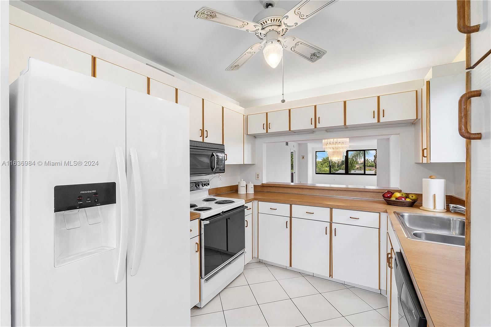 Real estate property located at 9677 Belfort Cir #312, Broward, Belfort Condominium O, Tamarac, FL
