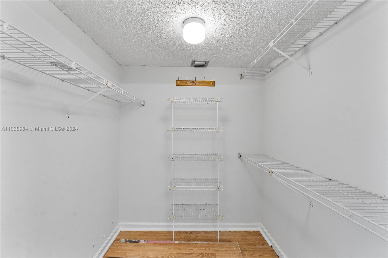 Real estate property located at 9677 Belfort Cir #312, Broward, Belfort Condominium O, Tamarac, FL