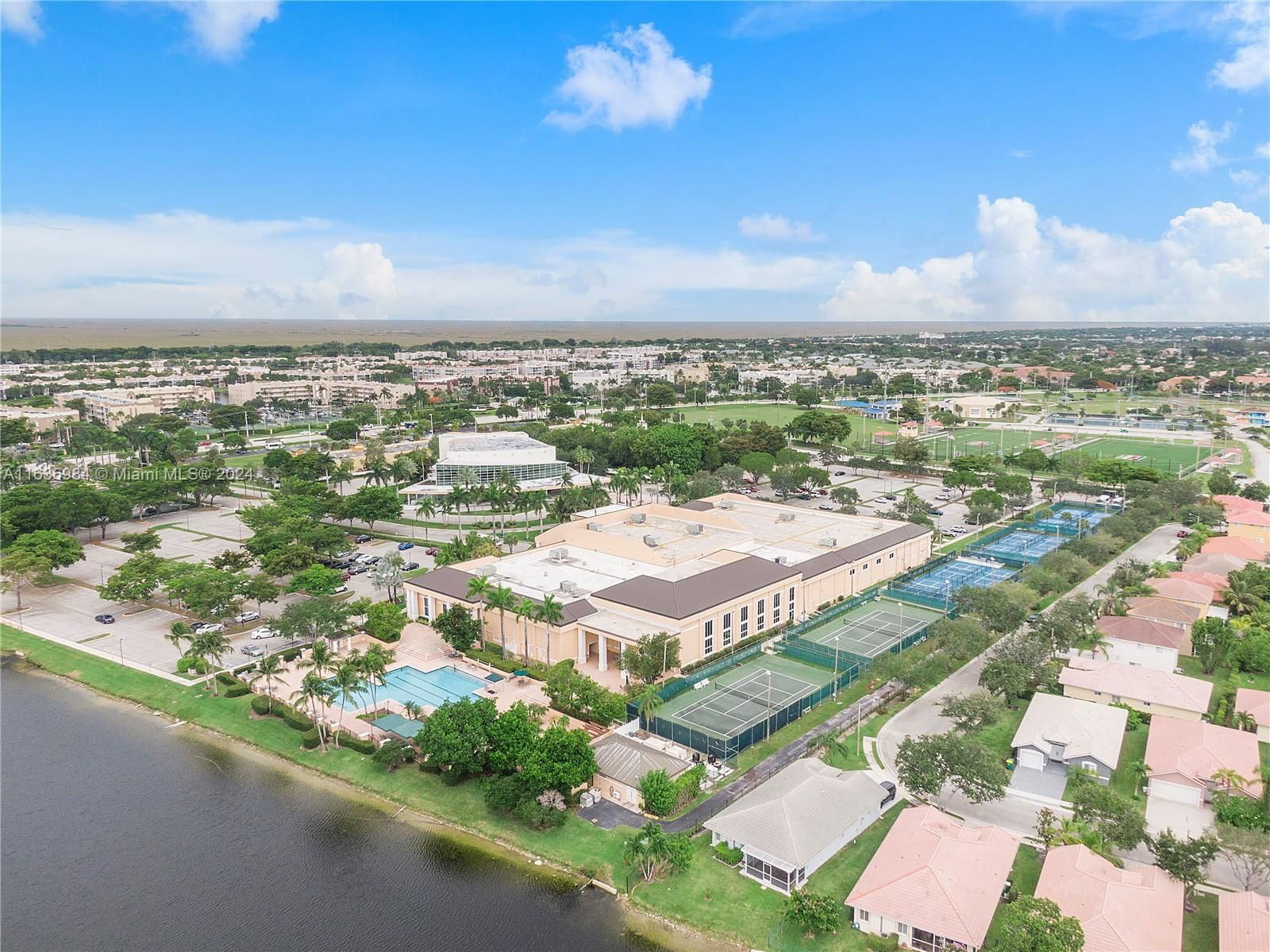 Real estate property located at 9677 Belfort Cir #312, Broward, Belfort Condominium O, Tamarac, FL