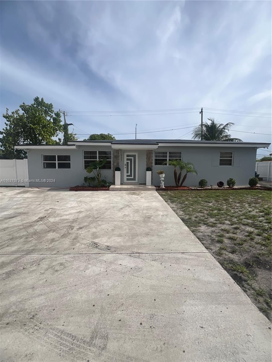 Real estate property located at 3121 175th St, Miami-Dade, MYRTLE GROVE, Miami Gardens, FL