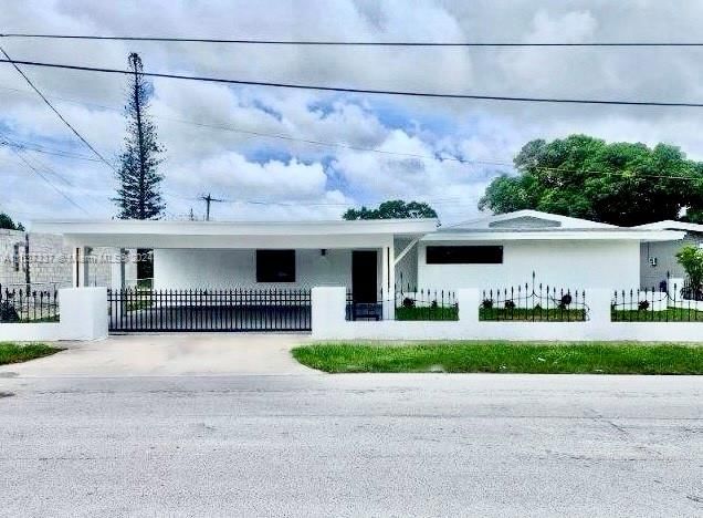 Real estate property located at 19011 39th Ct, Miami-Dade, CAROL CITY GARDENS, Miami Gardens, FL