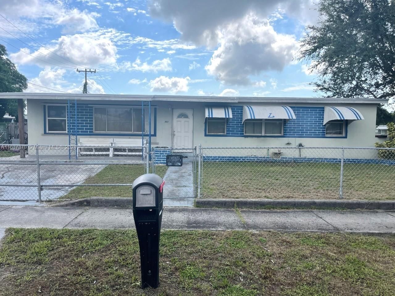 Real estate property located at 3821 43rd Ave, Broward, LAKE FOREST SEC 2, West Park, FL