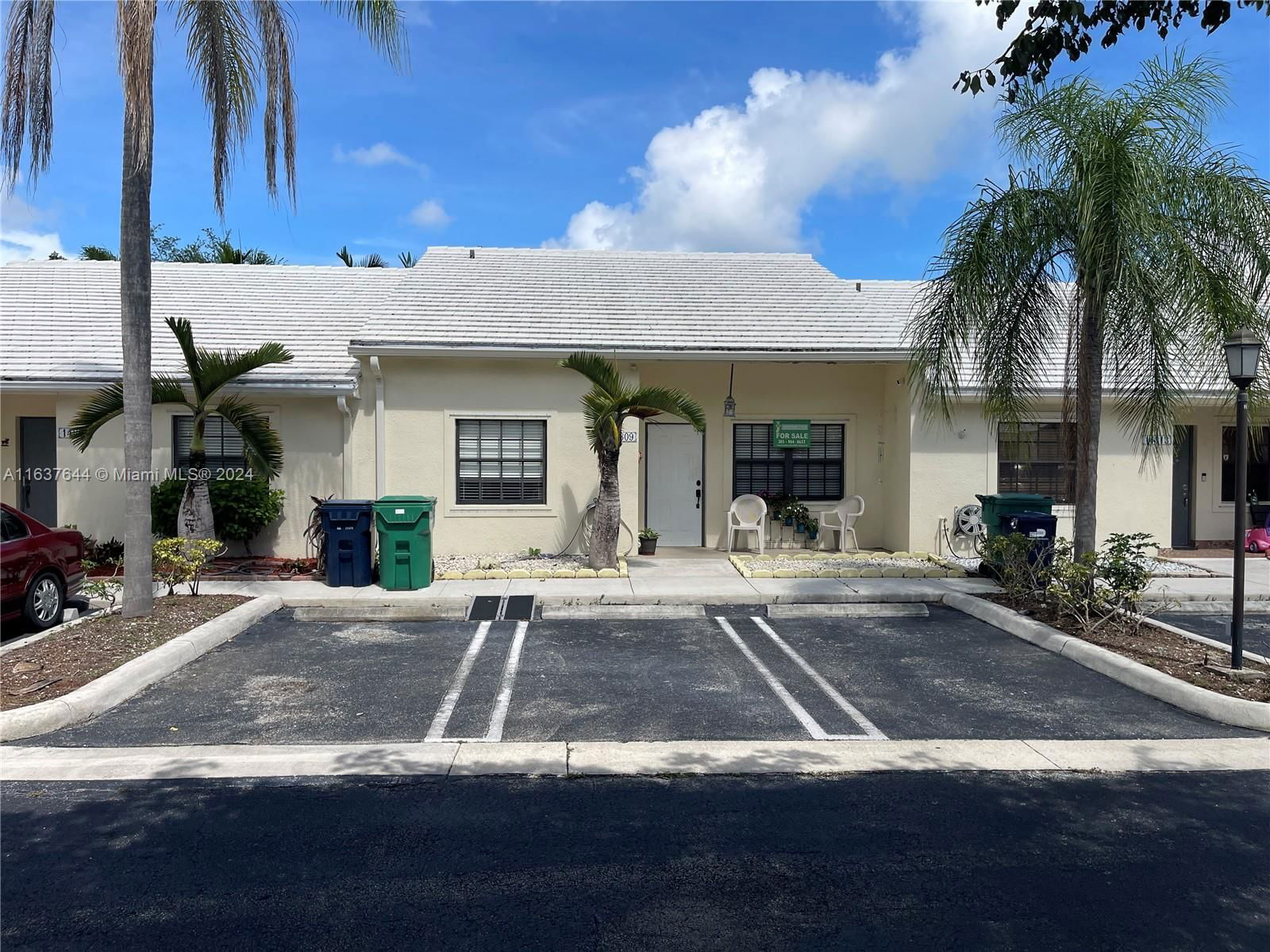 Real estate property located at 14809 123rd Ct ., Miami-Dade, VILLAS OF DEERWOOD REPLAT, Miami, FL