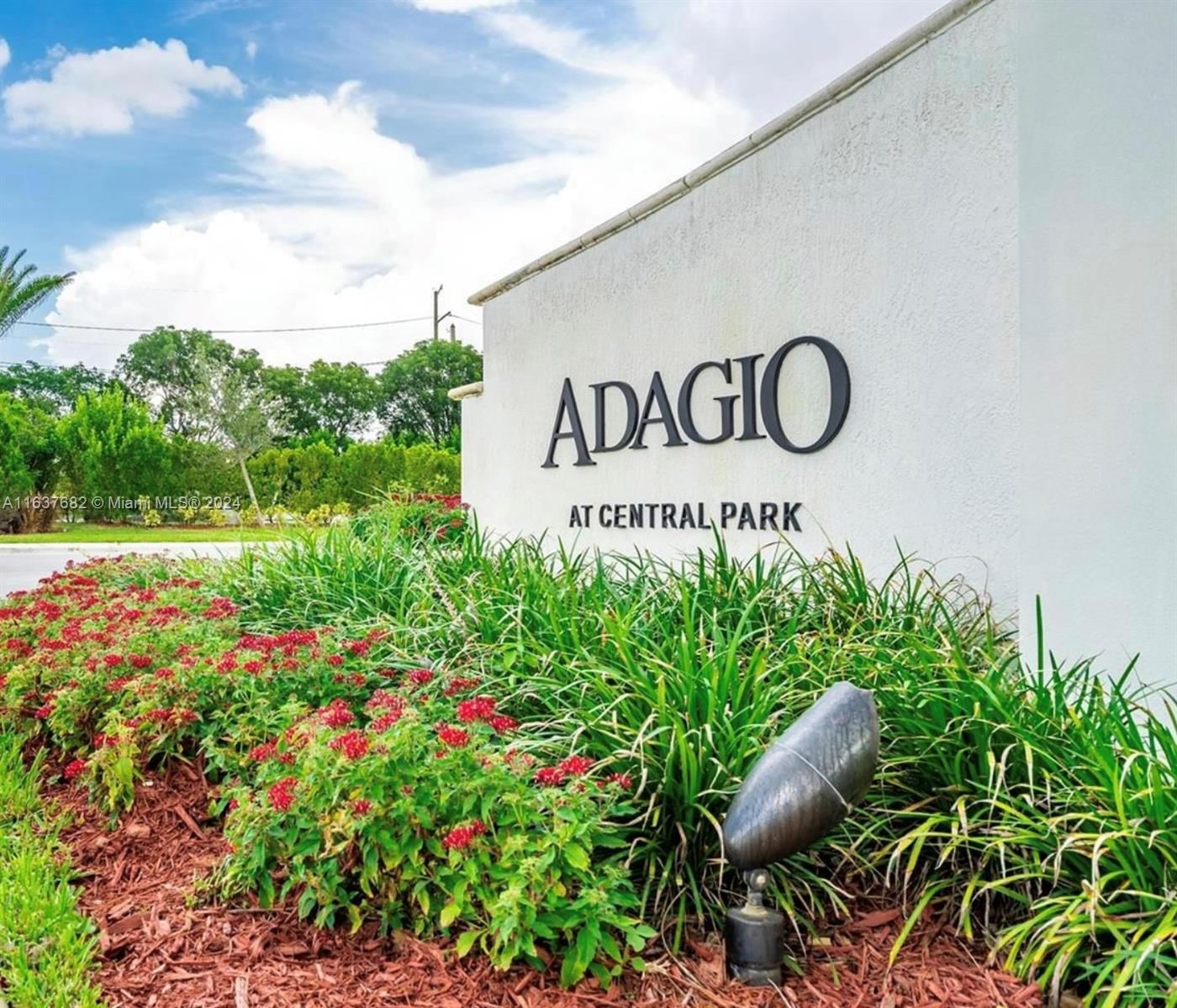 Real estate property located at 10600 88th St #210, Miami-Dade, ADAGIO AT CENTRAL PARK CO, Doral, FL