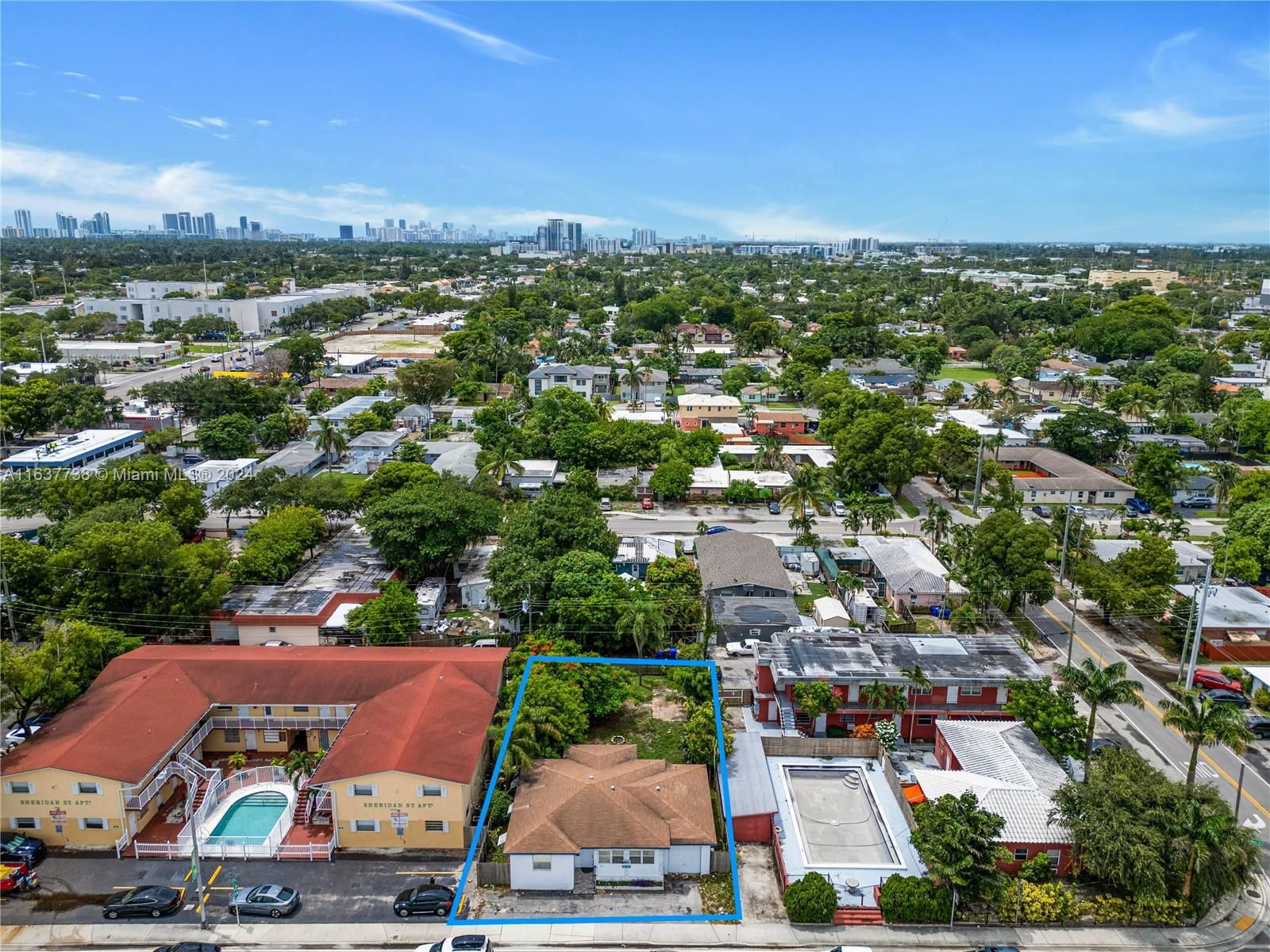 Real estate property located at 1844 Sheridan St, Broward, NORTH HOLLYWOOD, Hollywood, FL