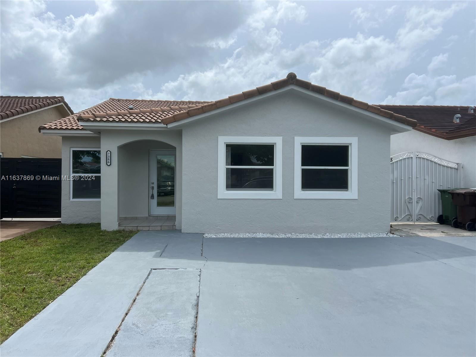 Real estate property located at 7386 30th Ave, Miami-Dade, RIVIERA I SUB, Hialeah, FL