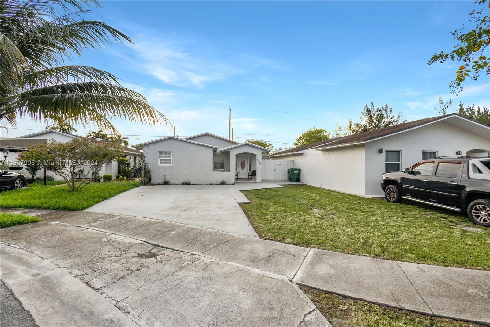 Real estate property located at 18040 36th Ave, Miami-Dade, IN-MAR SUB, Miami Gardens, FL