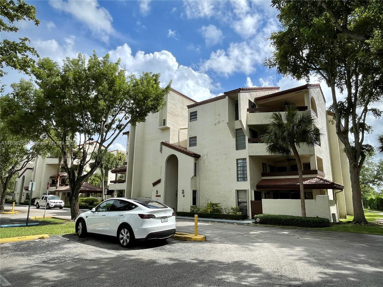 Real estate property located at 9040 125th Ave D-206, Miami-Dade, KENLAND BEND SOUTH CONDO, Miami, FL