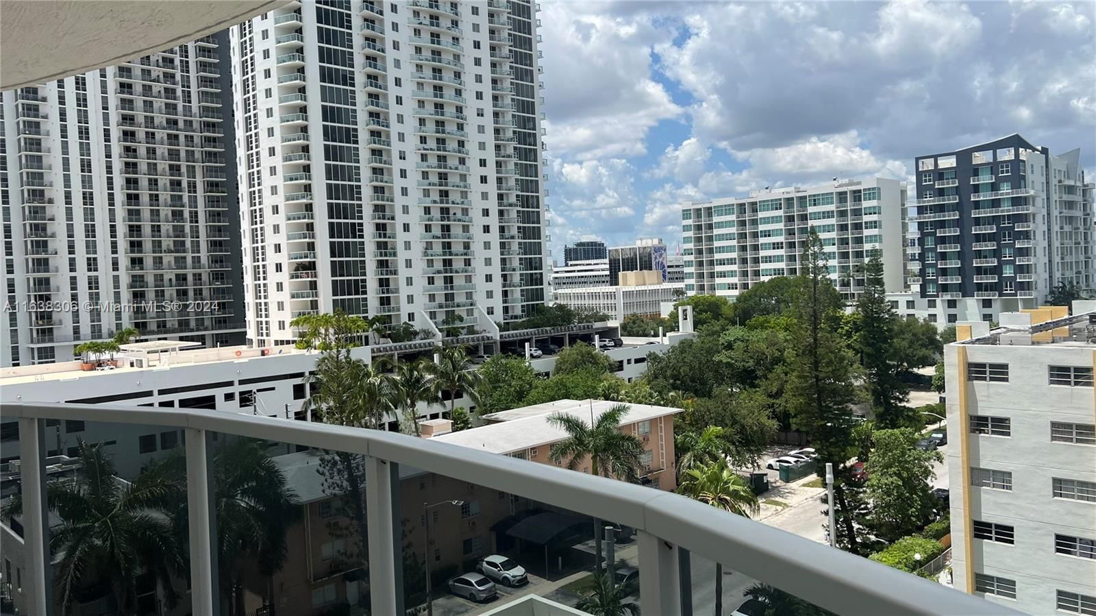 Real estate property located at 601 23rd St #806, Miami-Dade, 23 BISCAYNE BAY CONDO, Miami, FL