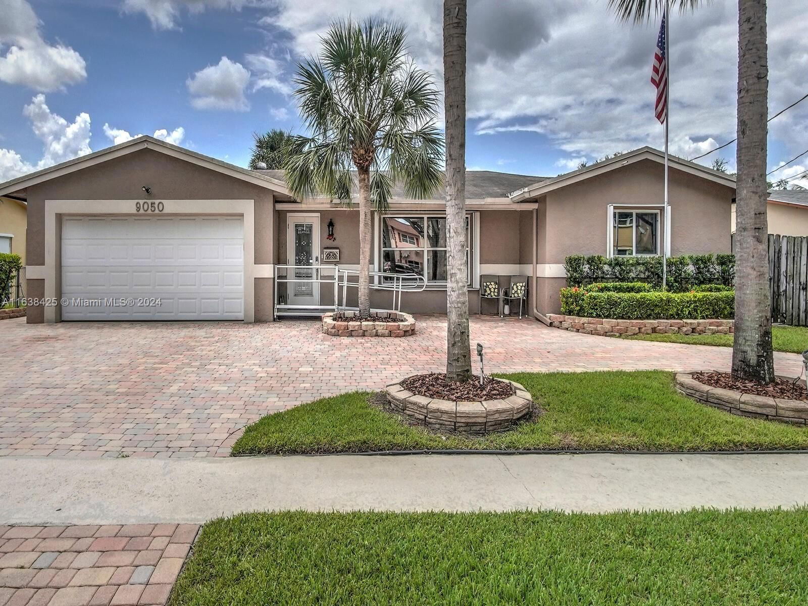 Real estate property located at 9050 53rd St, Broward, COOPER COLONY ESTATES SEC, Cooper City, FL