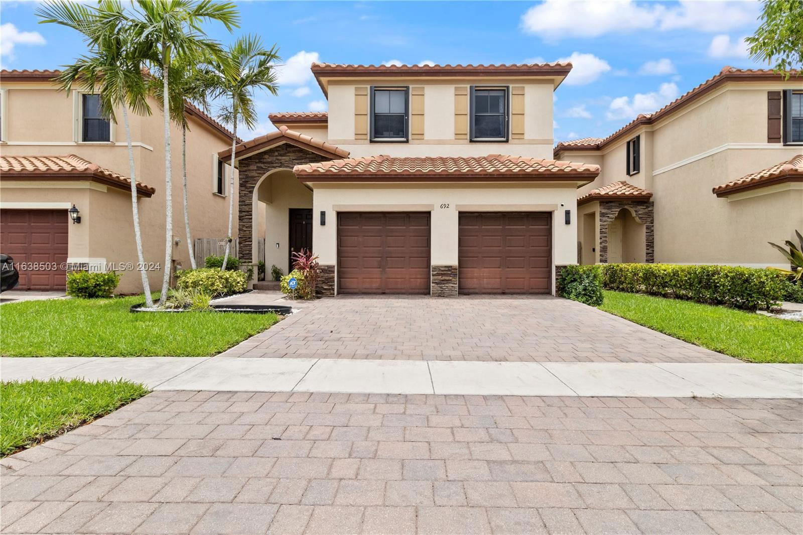 Real estate property located at 692 35th Ave, Miami-dade, Baywinds At Cozumel, Homestead, FL