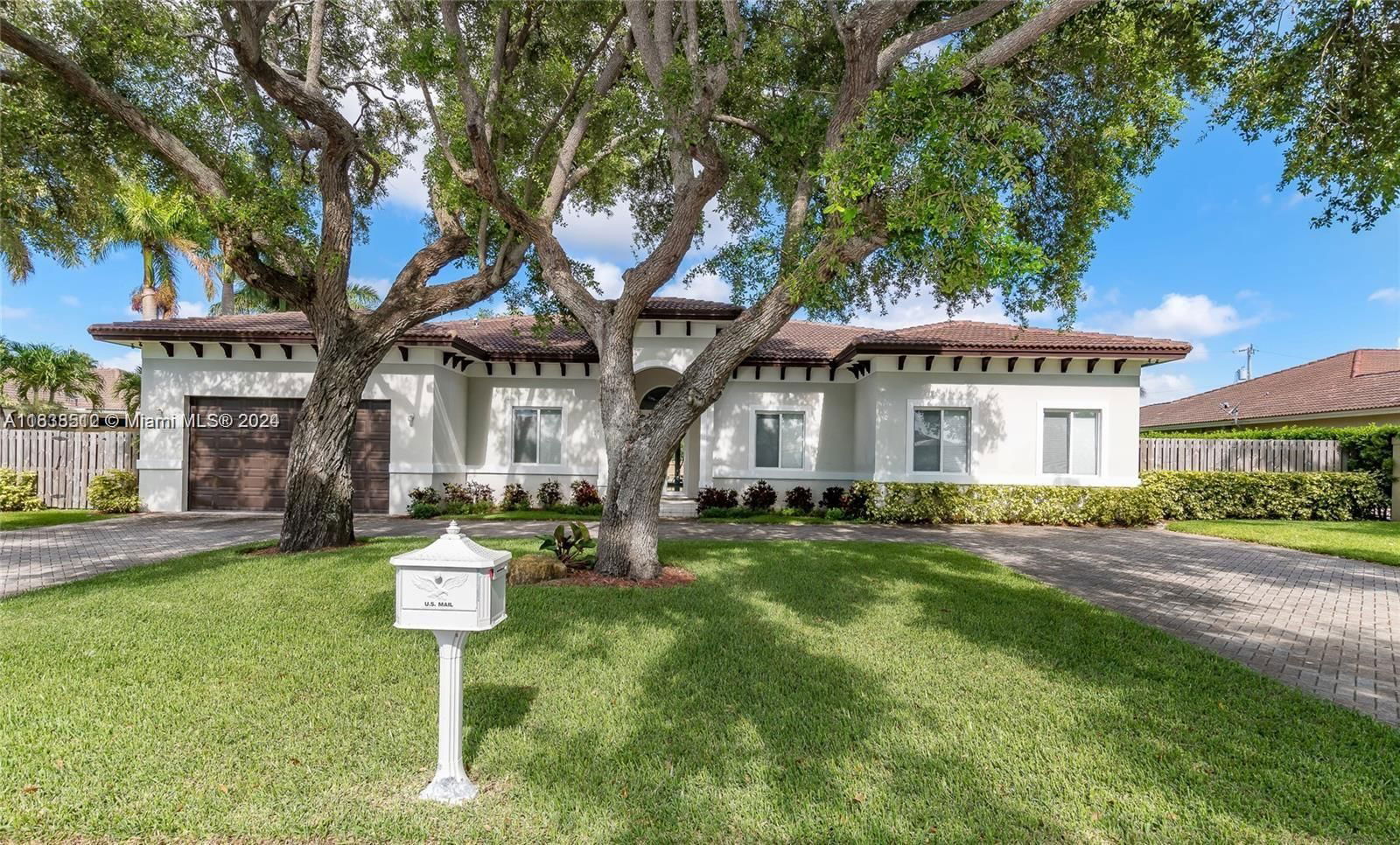 Real estate property located at 12740 93rd Ave, Miami-Dade, CLOISTERS AT THE FALLS, Miami, FL