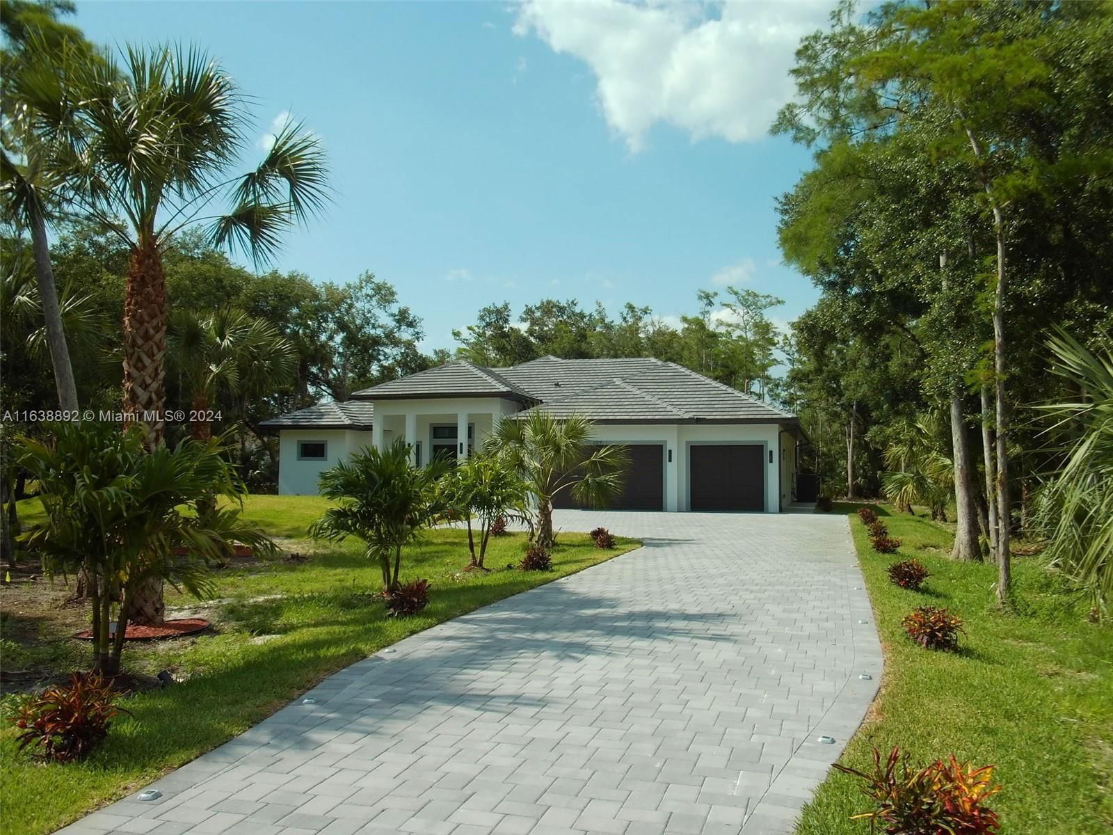 Real estate property located at 209 35TH AVE NW, Collier, GOLDEN GATE ESTATES, Naples, FL