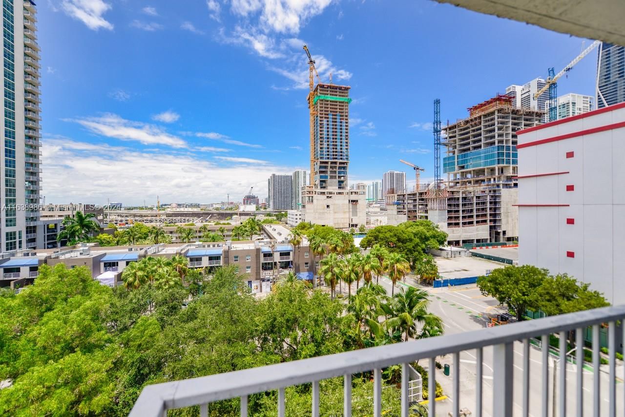 Real estate property located at 800 Miami Ave E-809, Miami-Dade, MADISON DOWNTOWN CONDO, Miami, FL