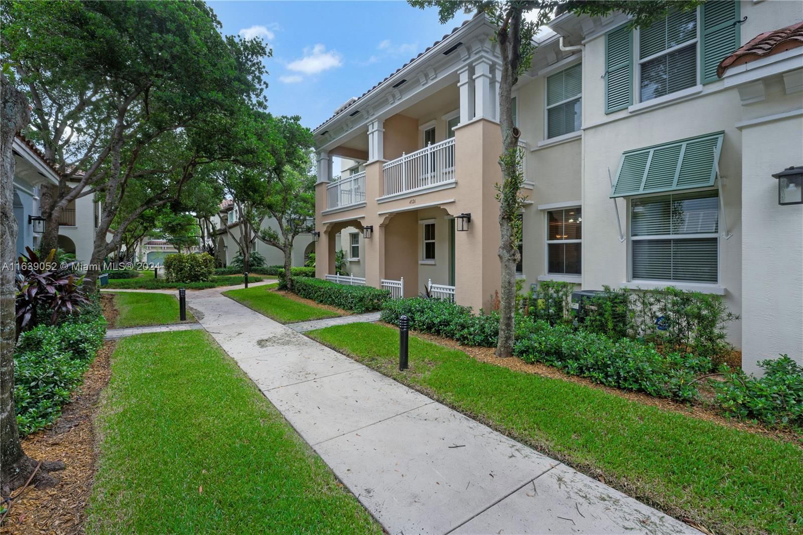 Real estate property located at 4326 Cascada Cir #43626, Broward, MONTERRA PLAT, Cooper City, FL