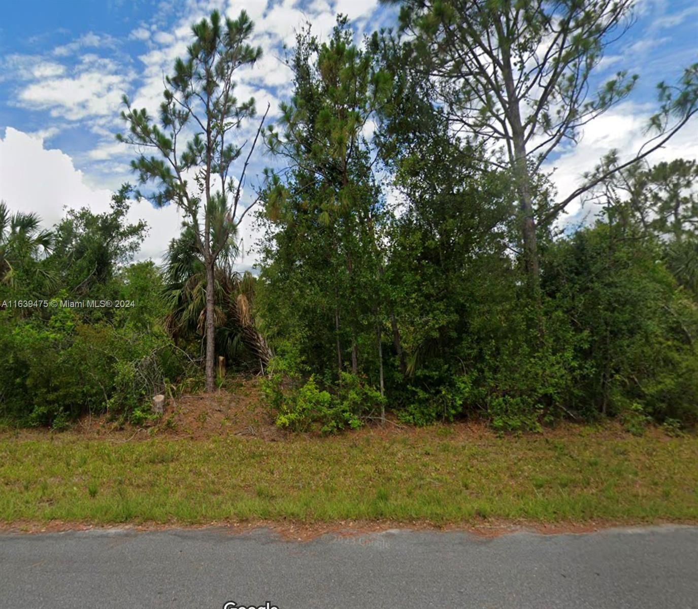 Real estate property located at 2481 Sampson st  Port Charlotte, Lee, PORT CHARLOTTE SEC 59, Lehigh Acres, FL