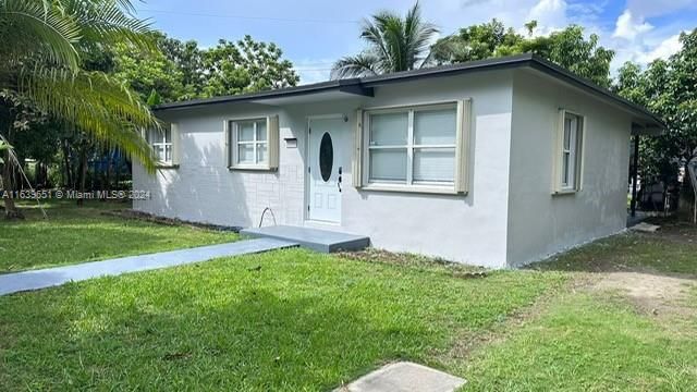 Real estate property located at 31600 187th Ave, Miami-Dade, REPLAT OF PORTION OF FLOR, Homestead, FL