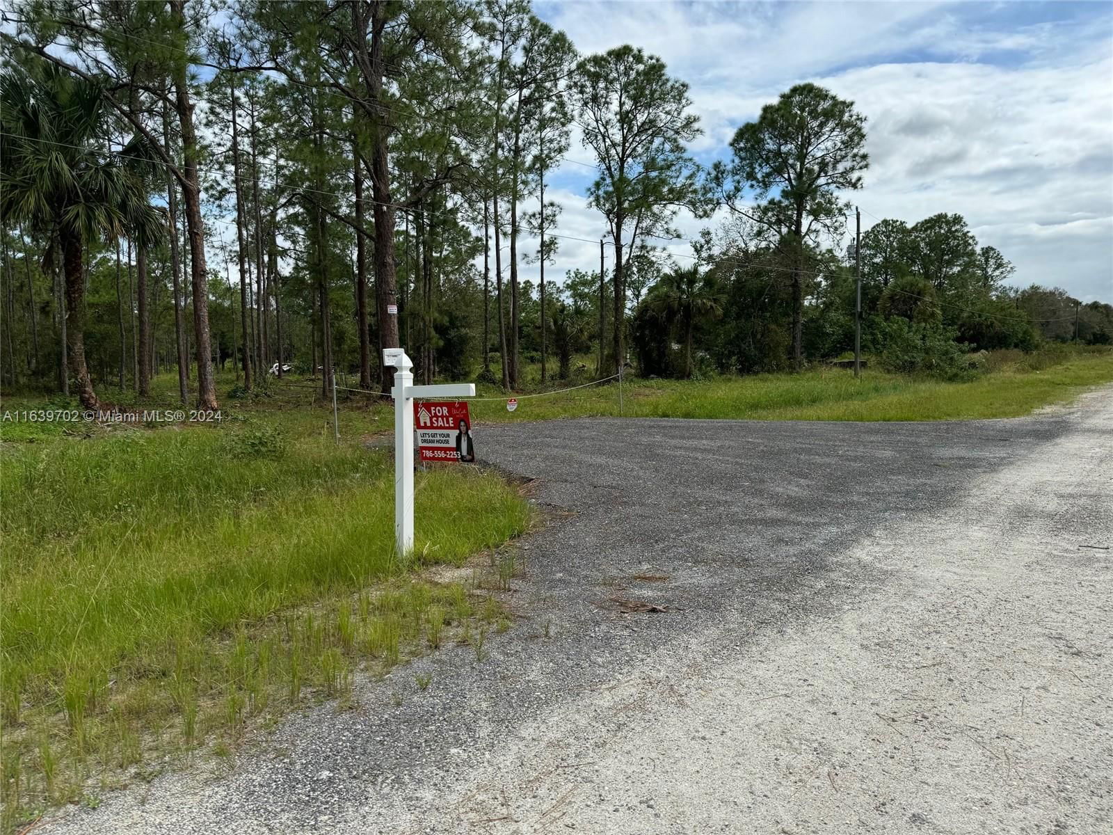 Real estate property located at 725 HACIENDA ST, Hendry, MONTURA RANCHES, Clewiston, FL