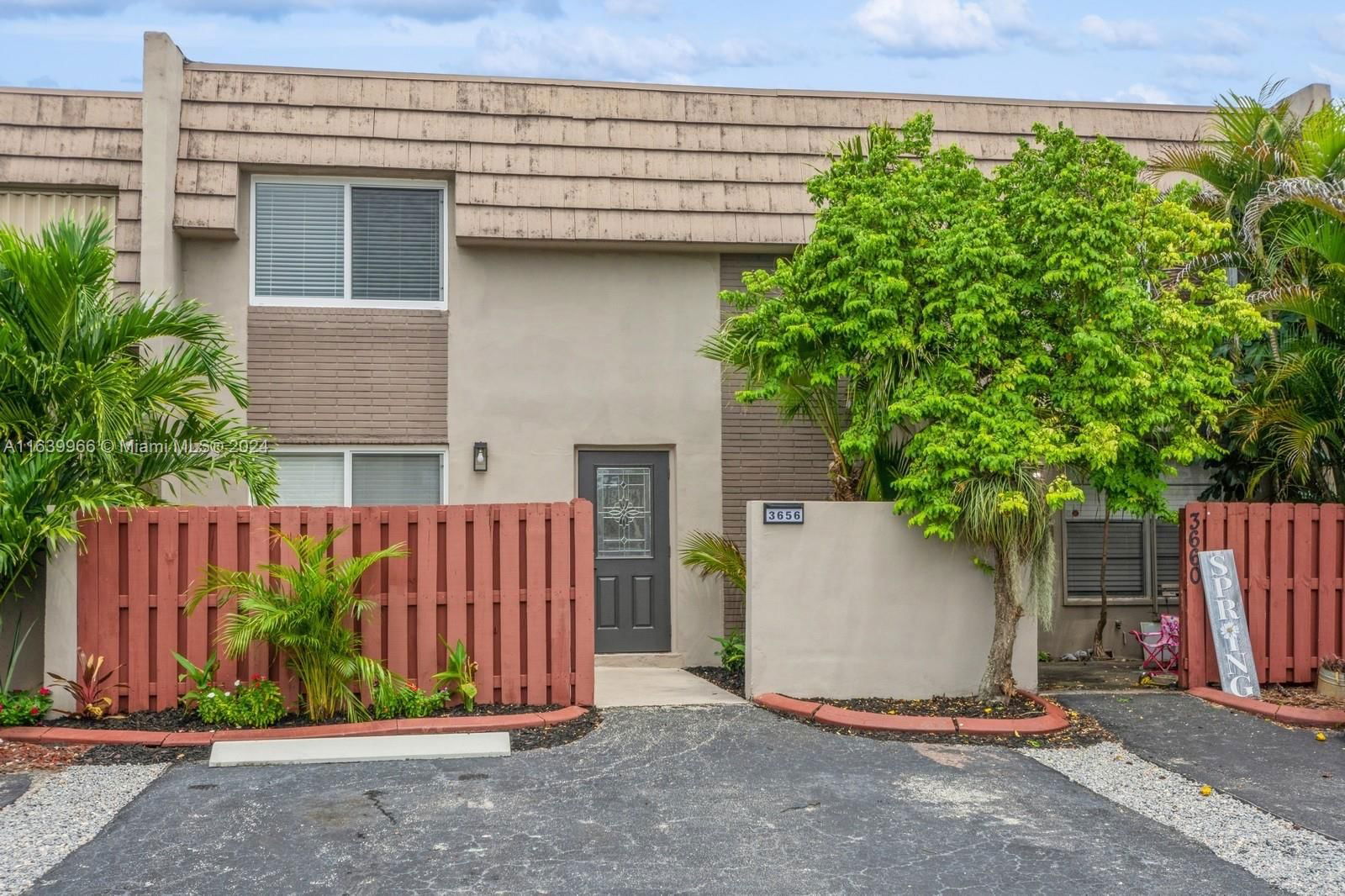 Real estate property located at 3656 59th Ter #78, Broward, Townhouses at Nova, Davie, FL