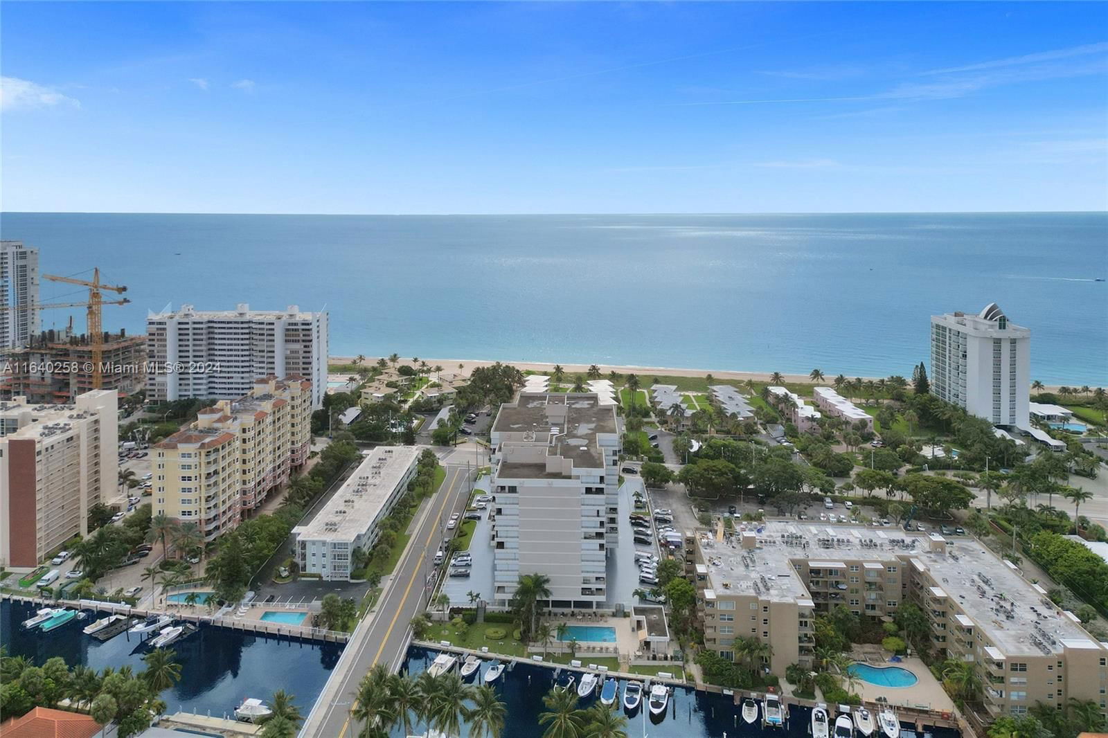 Real estate property located at 1401 Ocean Blvd #203, Broward, EMERALD TOWER CONDO, Pompano Beach, FL