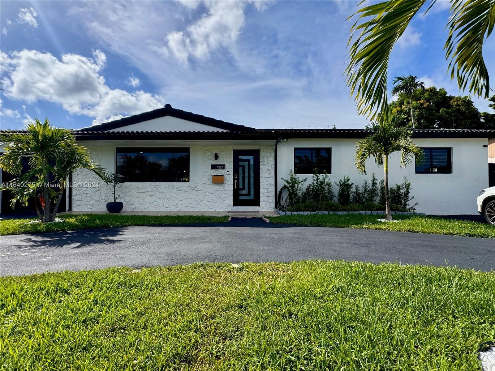 Real estate property located at 9521 26th Dr, Miami-Dade, CORAL GARDENS, Miami, FL