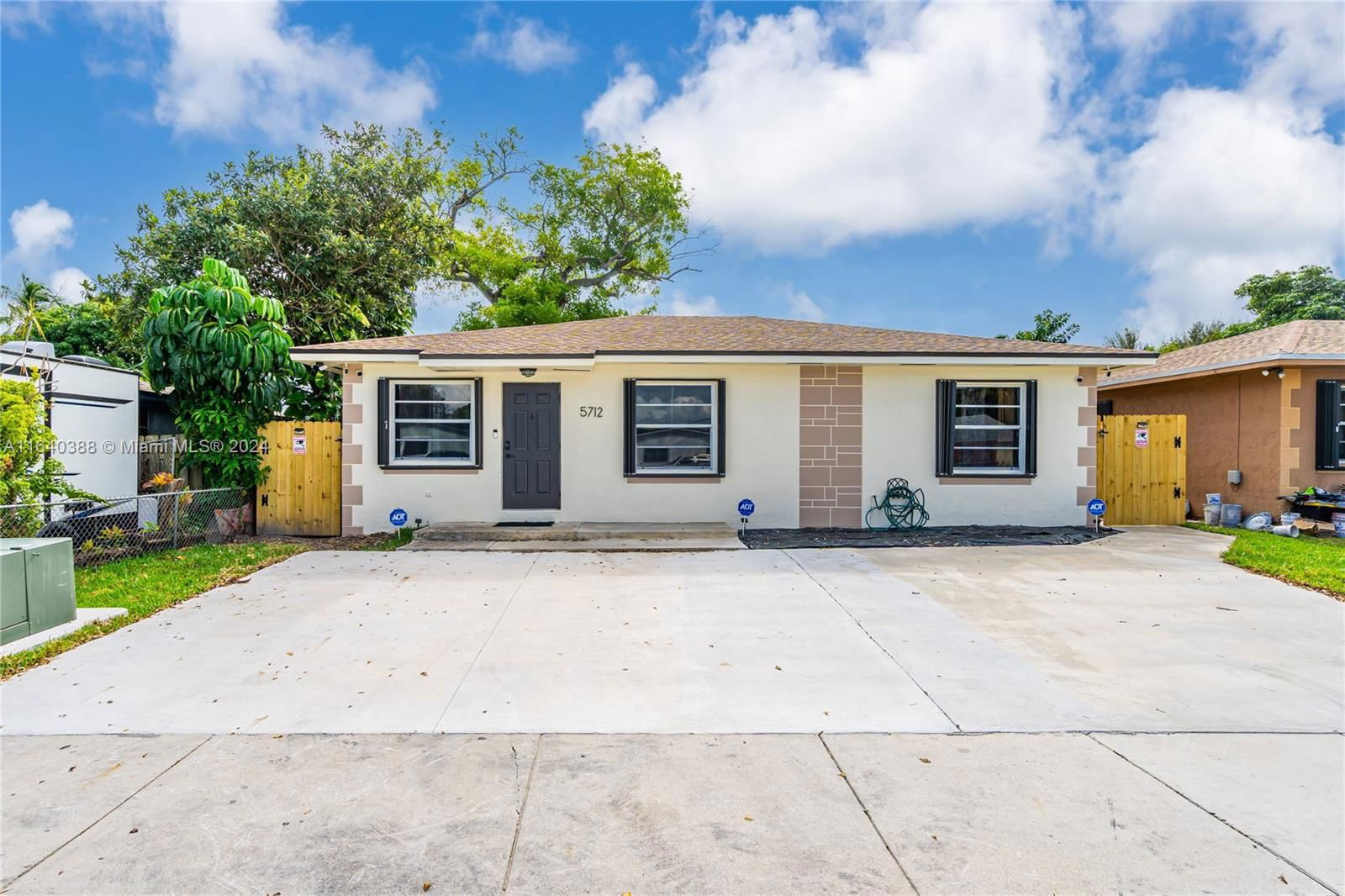 Real estate property located at 5712 39th St, Broward, SUNLAND PARK SECTION 2, West Park, FL