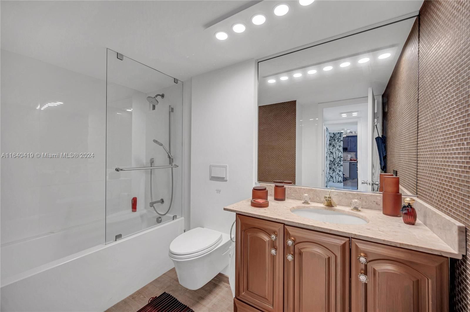 Real estate property located at 11 Island Ave #1803, Miami-dade, Costa Brava Condo, Miami Beach, FL