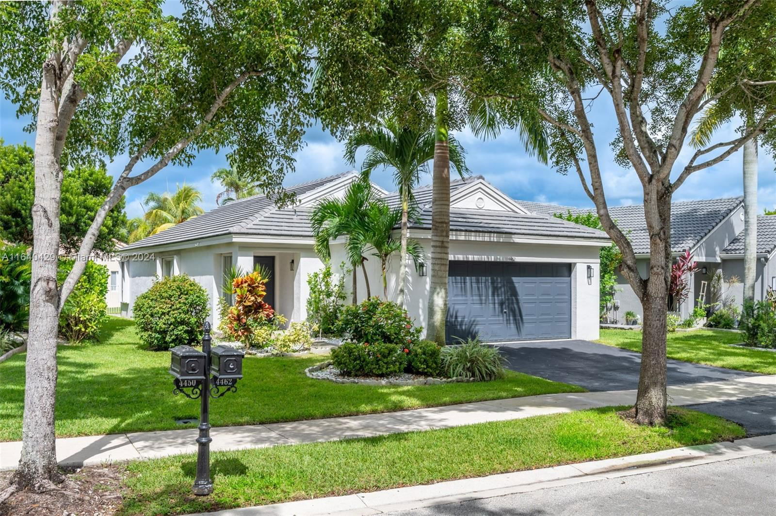 Real estate property located at , Broward, SECTORS 8 9 AND 10 PLAT, Weston, FL