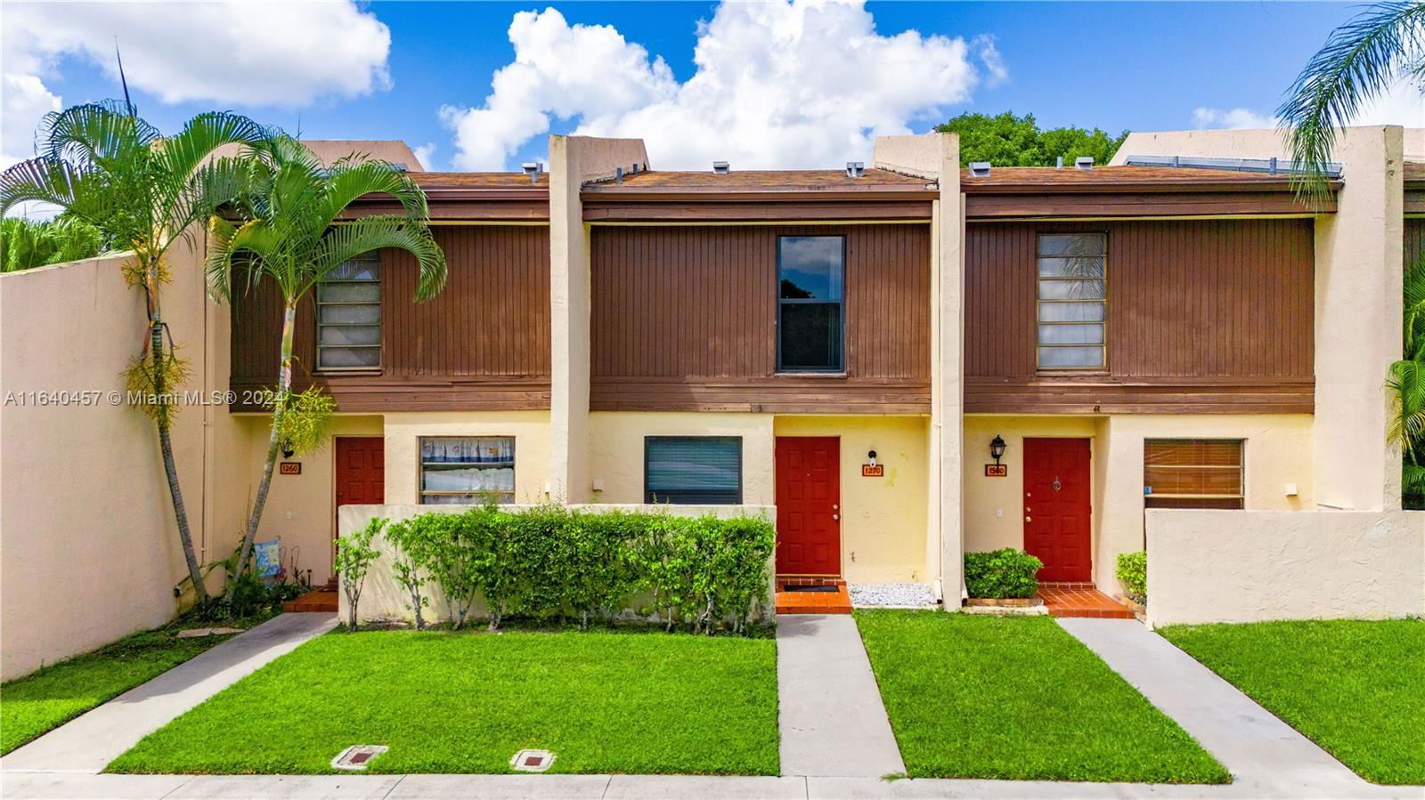 Real estate property located at 1270 99th Ave #60, Broward, WESTVIEW CONDOMINIUM NO S, Pembroke Pines, FL