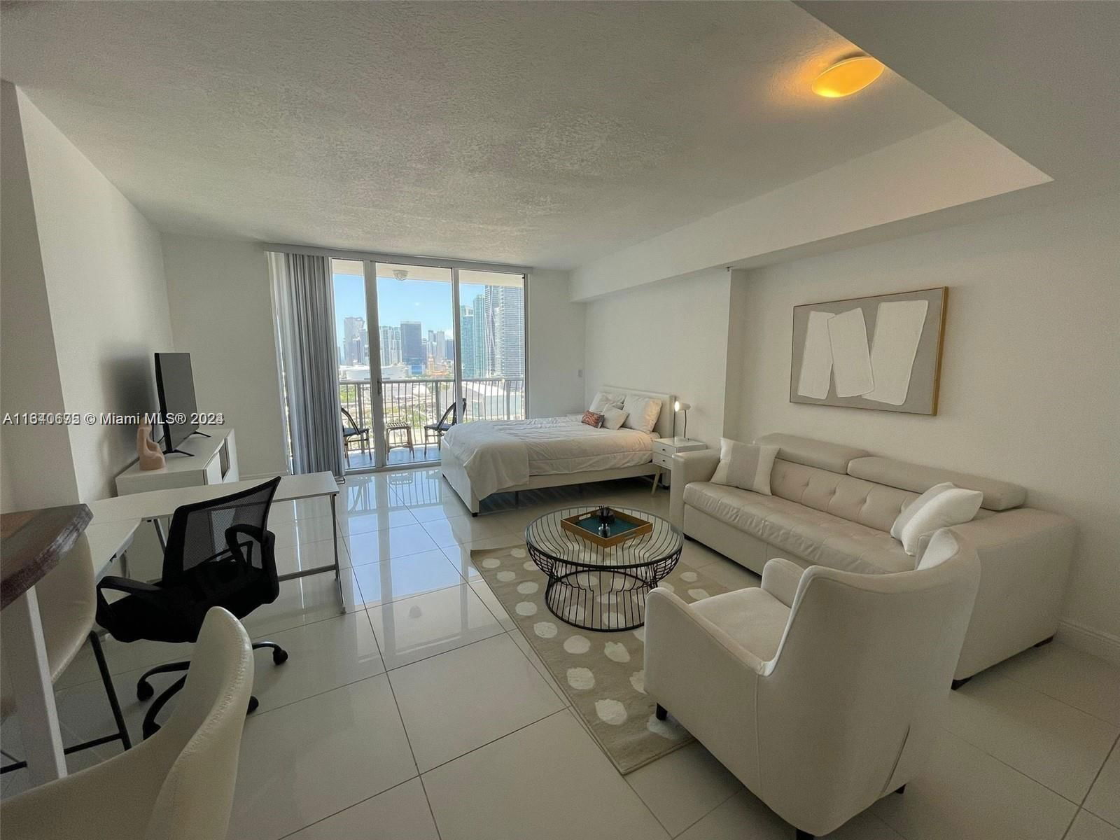 Real estate property located at 1750 Bayshore Dr #2708, Miami-Dade, OPERA TOWER CONDO, Miami, FL