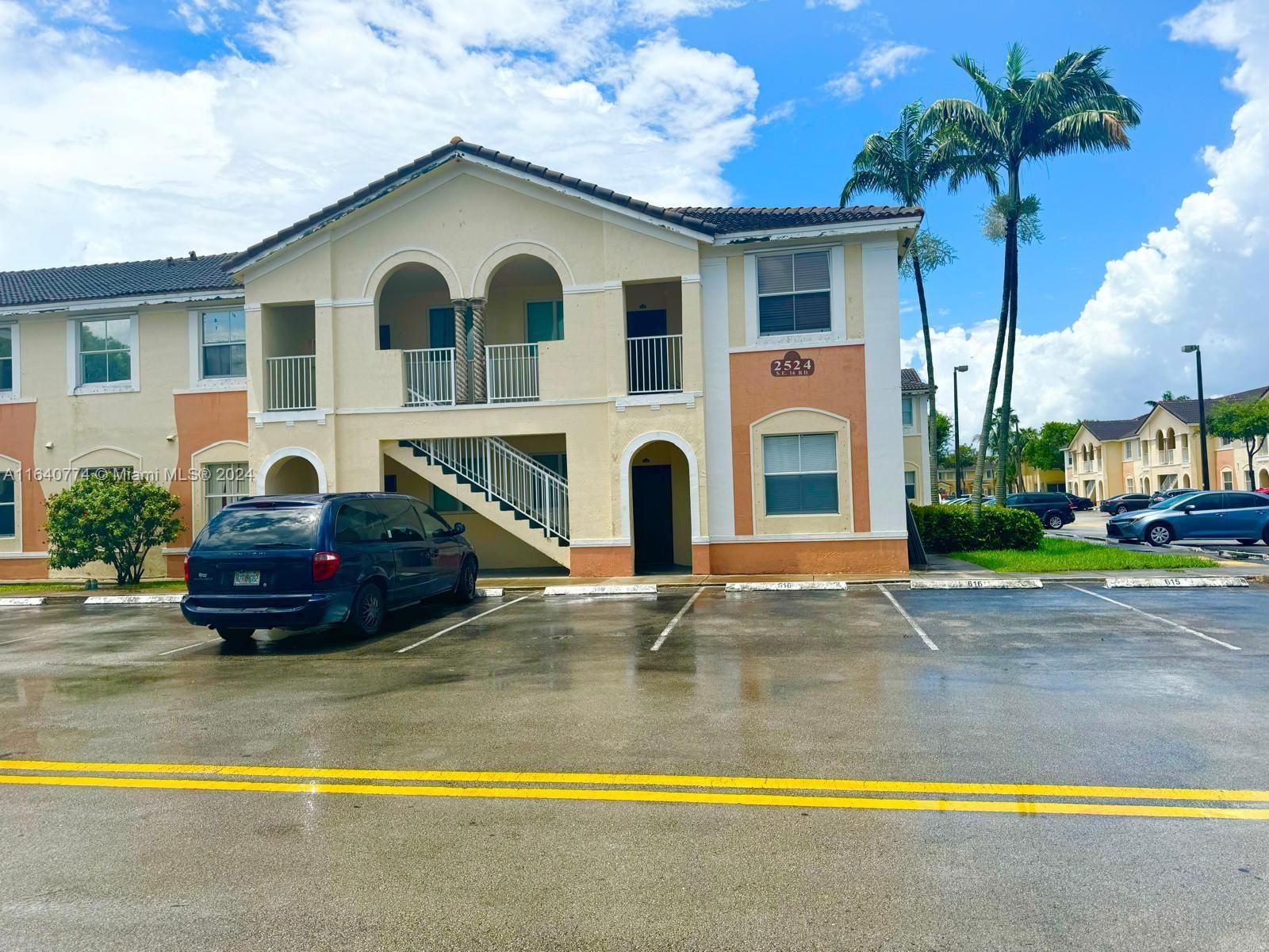 Real estate property located at 2524 16th Rd #201, Miami-Dade, SHOMA CONDO AT KEYS COVE, Homestead, FL