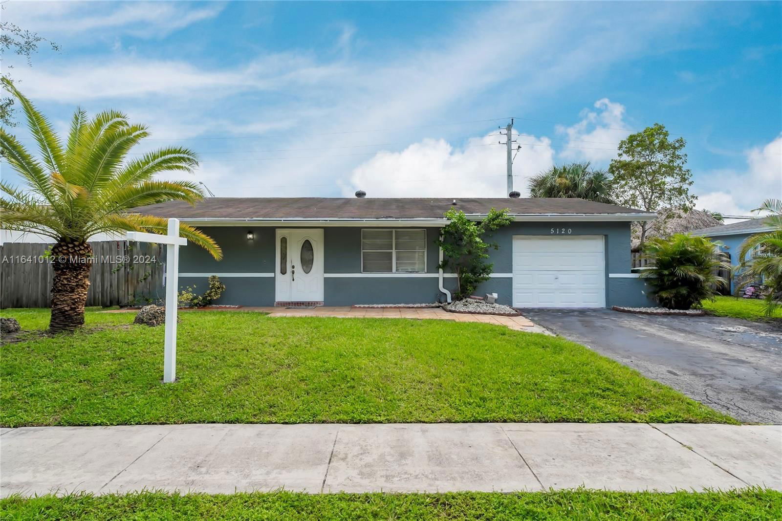 Real estate property located at 5120 101st Ave, Broward, GUARDIAN ESTATES, Cooper City, FL