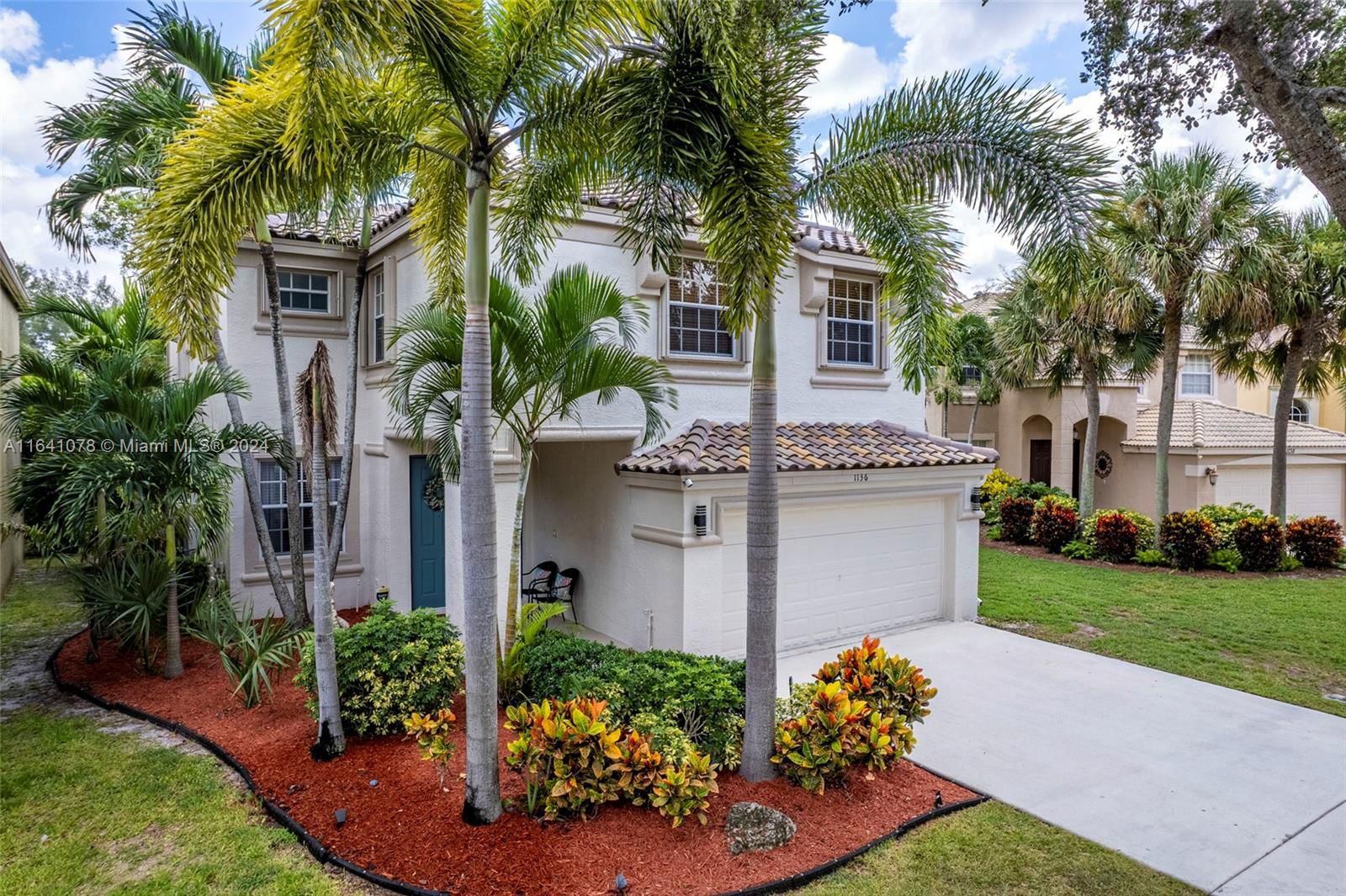 Real estate property located at 1136 Oakwater Dr, Palm Beach, MADISON GREEN 1 PARS A, H, Royal Palm Beach, FL