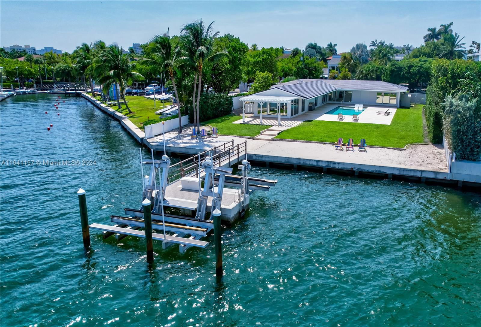 Real estate property located at 200 Harbor Dr, Miami-Dade, TROPICAL ISLE HOMES SUB 4, Key Biscayne, FL