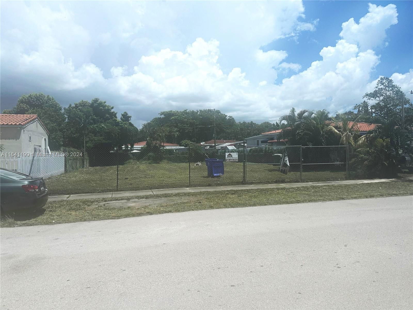 Real estate property located at 4511 5th St, Miami-Dade, LYNNWOOD, Miami, FL