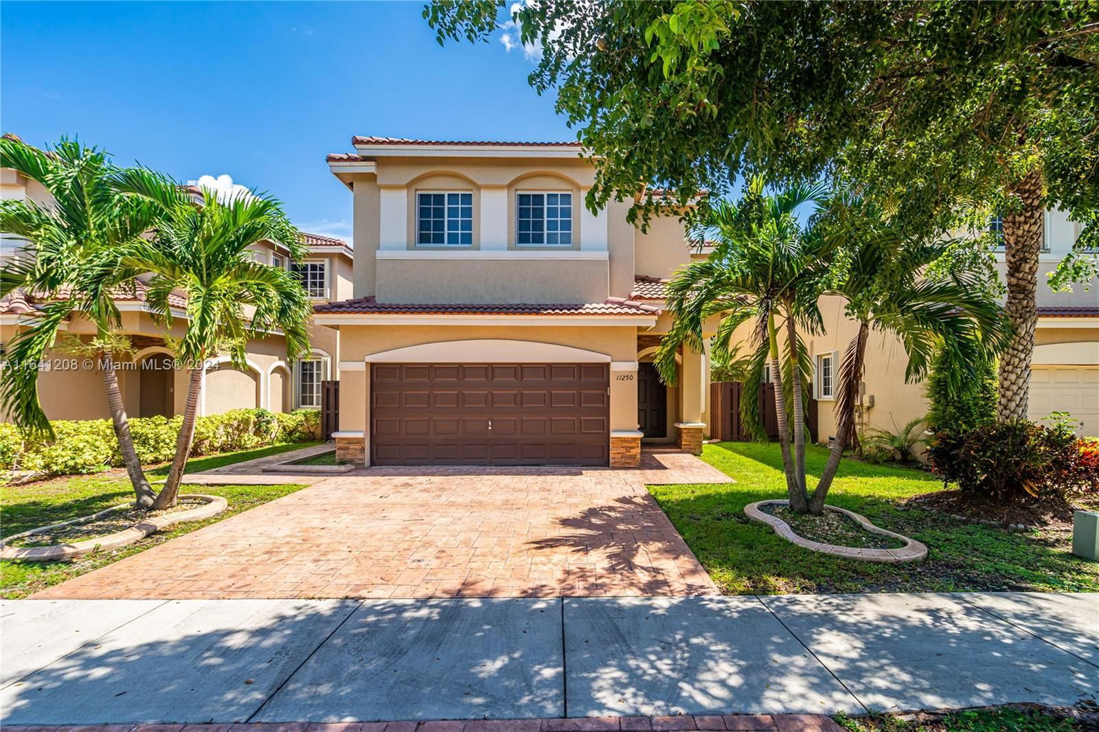 Real estate property located at 11250 43rd Ter, Miami-Dade, BALMORAL SUB PHASE III, Doral, FL