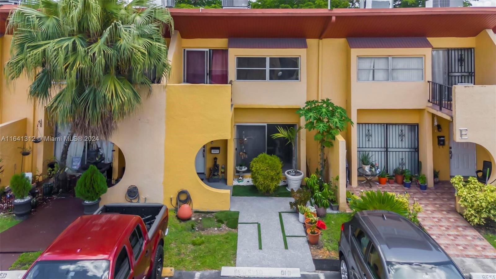 Real estate property located at 13701 84th St D, Miami-Dade, TARACOMA TOWNHOMES CONDO, Miami, FL