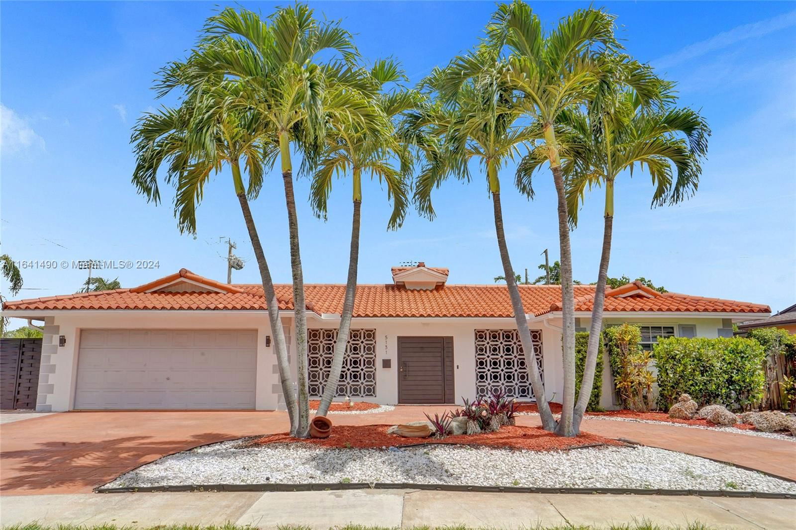 Real estate property located at 5131 Tyler St, Broward, HOLLYWOOD HILLS, Hollywood, FL