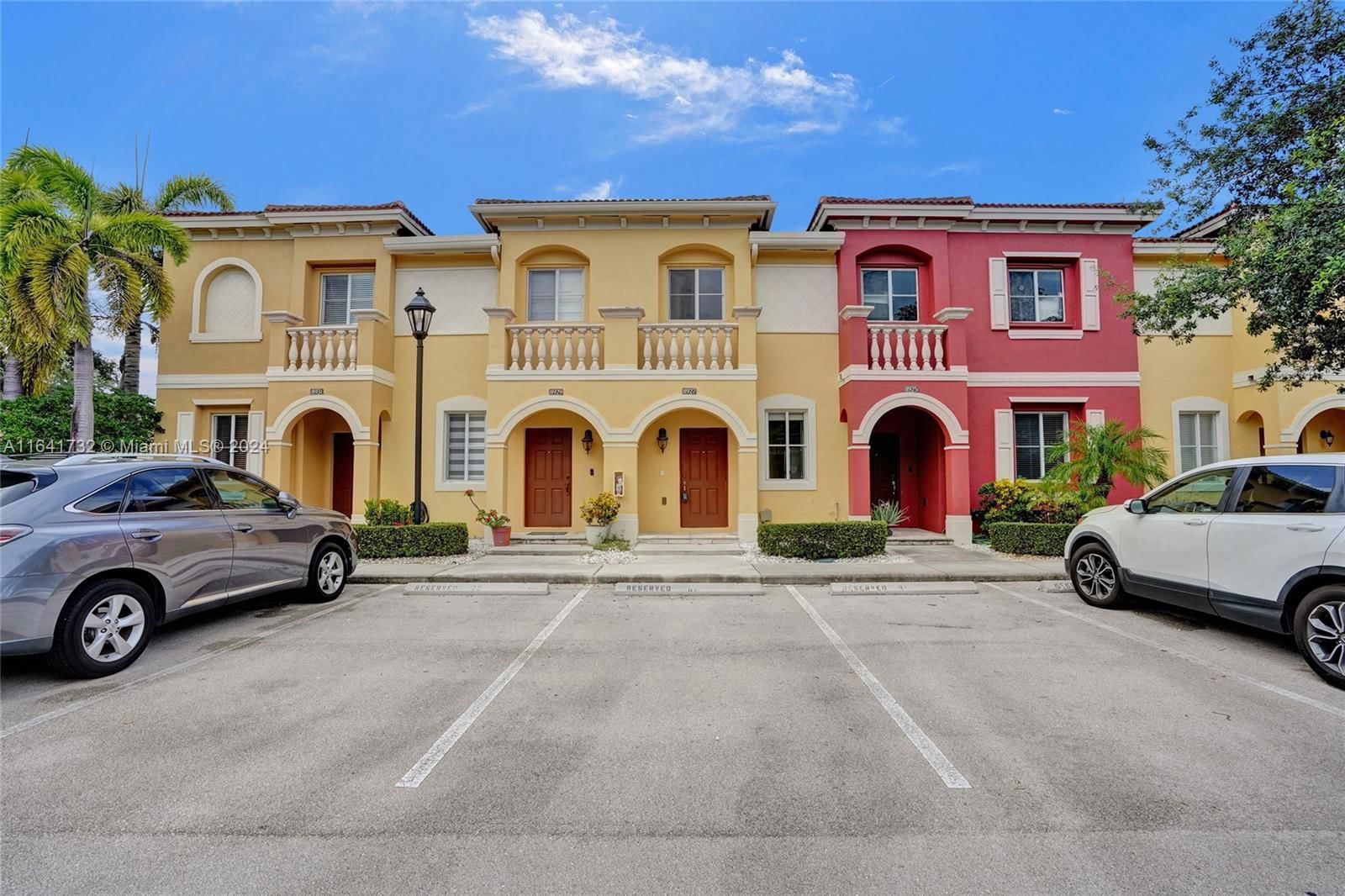 Real estate property located at 8927 18th St #403, Broward, VILLAGE WALK CONDO, Miramar, FL