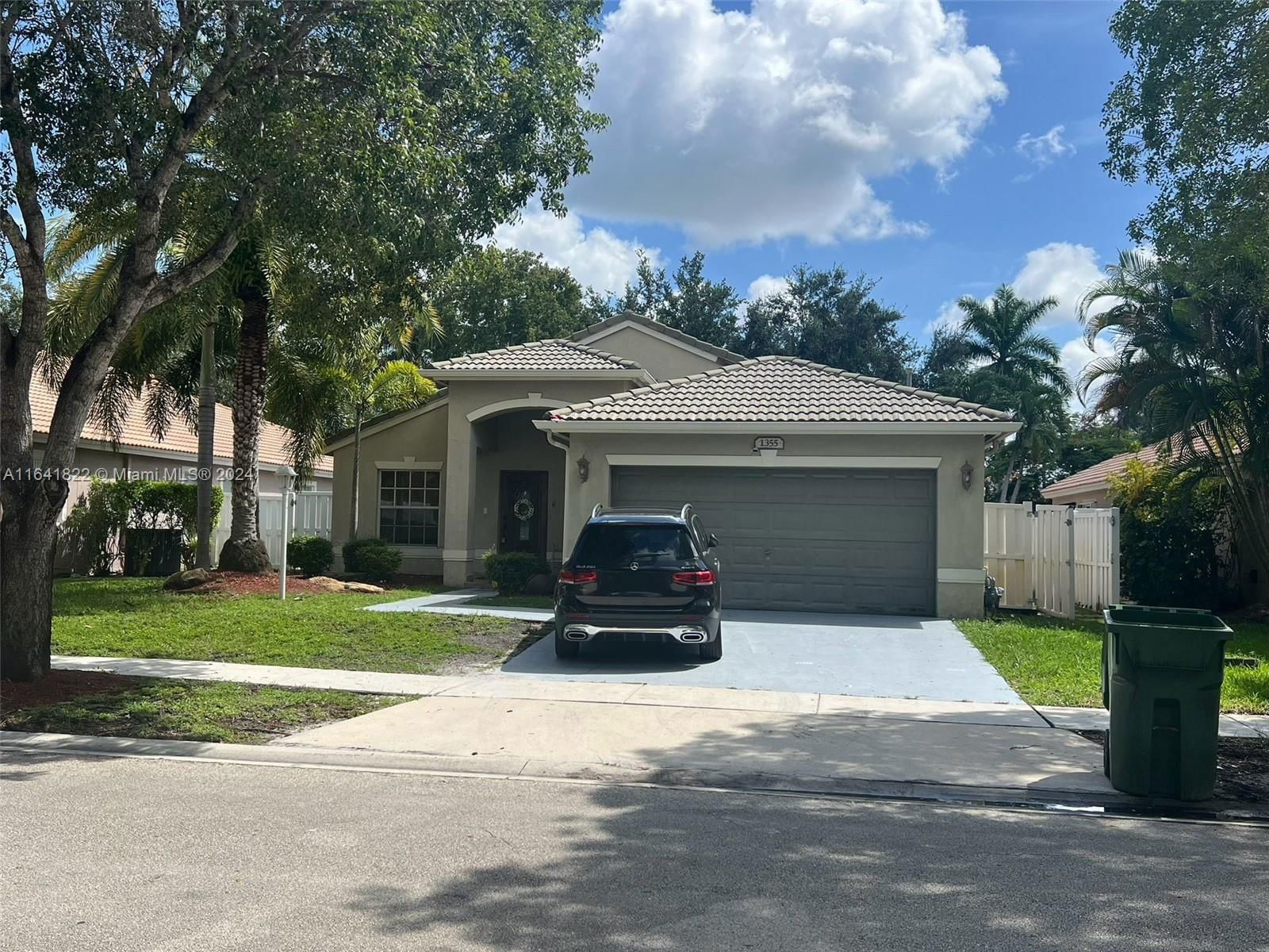 Real estate property located at 1355 143rd Ave, Broward, PEMBROKE FALLS PHASE 6, Pembroke Pines, FL