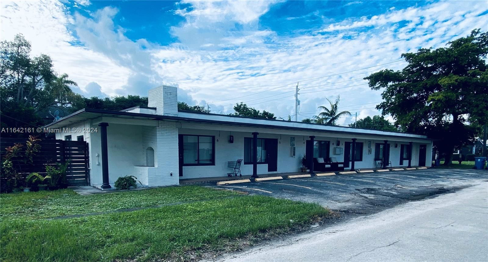 Real estate property located at 824 4th St #1-6, Broward, Fort Lauderdale, FL