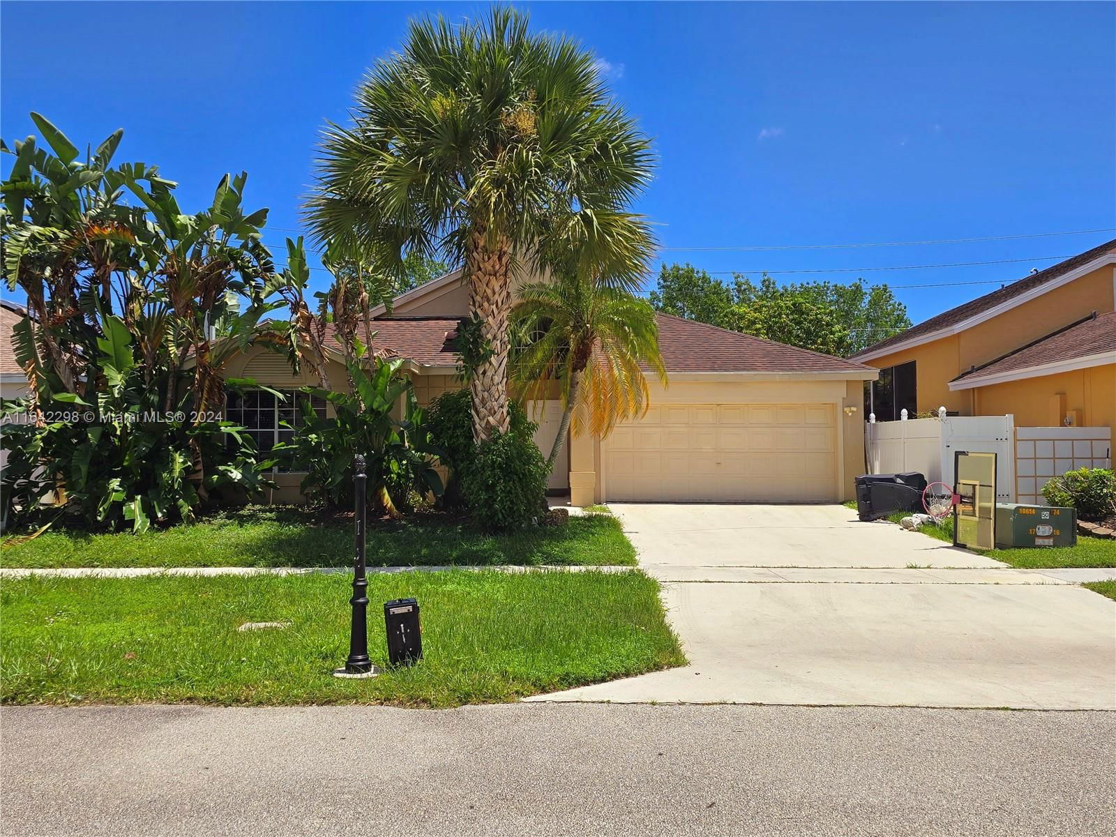 Real estate property located at 9362 Aegean Dr, Palm Beach, WEITZER SUB 2, Boca Raton, FL